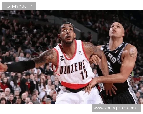 2016年勇士与马刺精彩对决回顾全场集锦与精彩瞬间分析