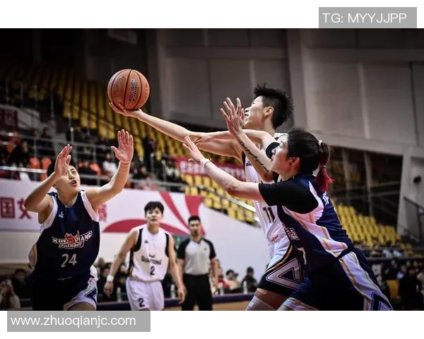 2017年中国大学篮球赛精彩对决北大与清华的巅峰之战回顾 2017年中国大学篮球赛精彩对决北大与清华的巅峰之战回顾